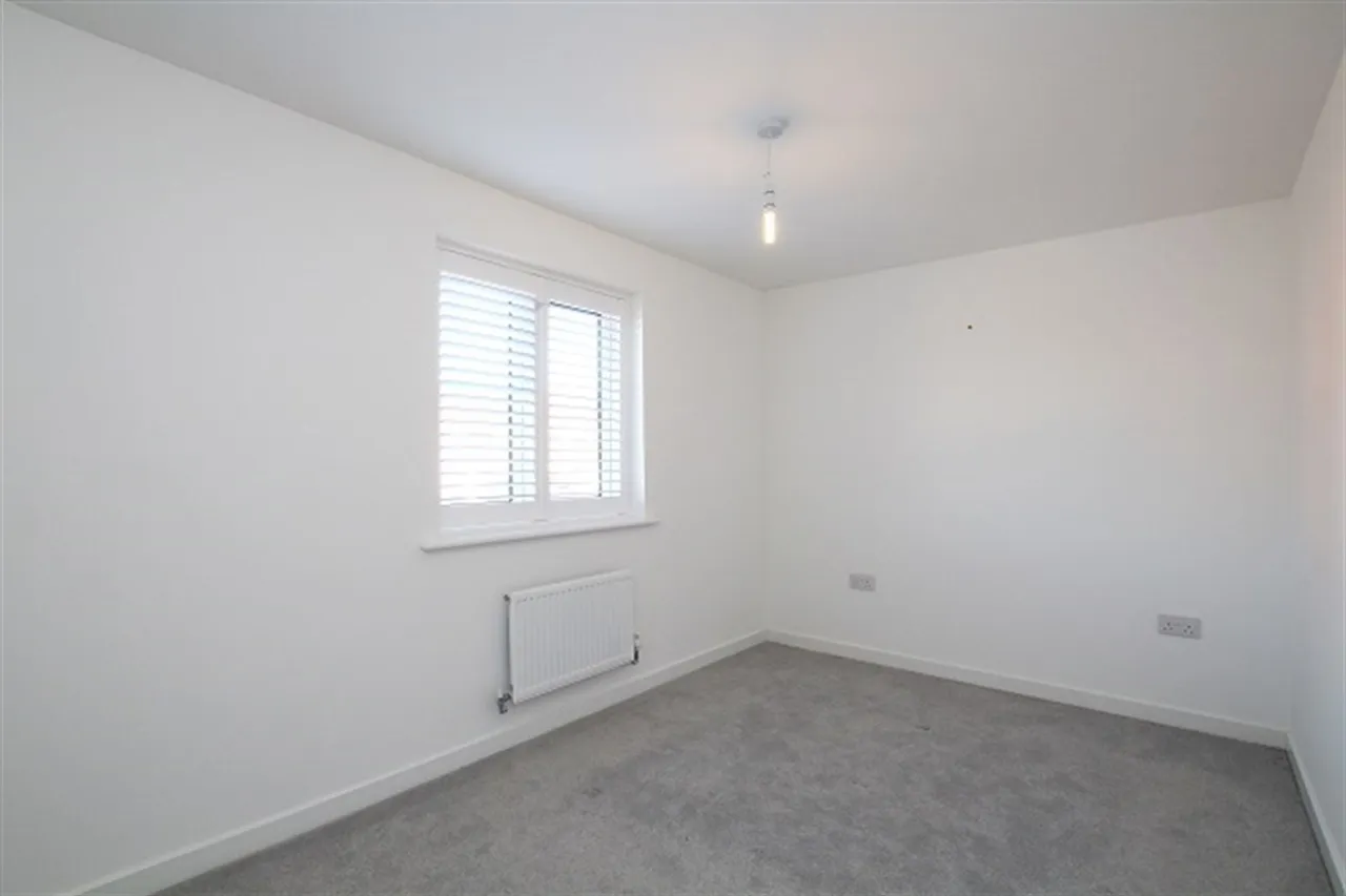 Filkins Close, Tangmere, PO20, photo 8