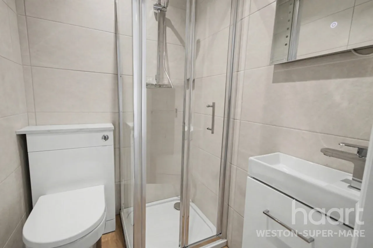 Ellenborough Park North, BS23, photo 5