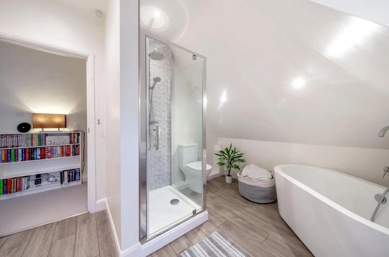 Chiltern Road, Sutton, SM2 5QU, photo 21