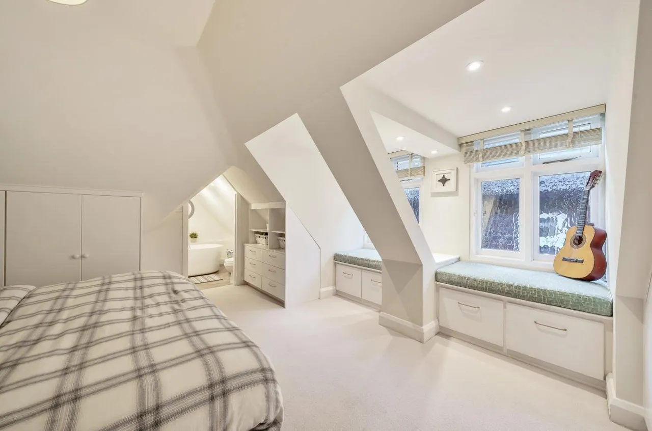 Chiltern Road, Sutton, SM2 5QU, photo 16