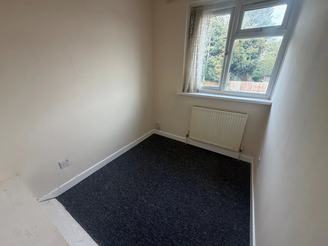 Lewthorn Rise, Wolverhampton, WV4 5EA, photo 8