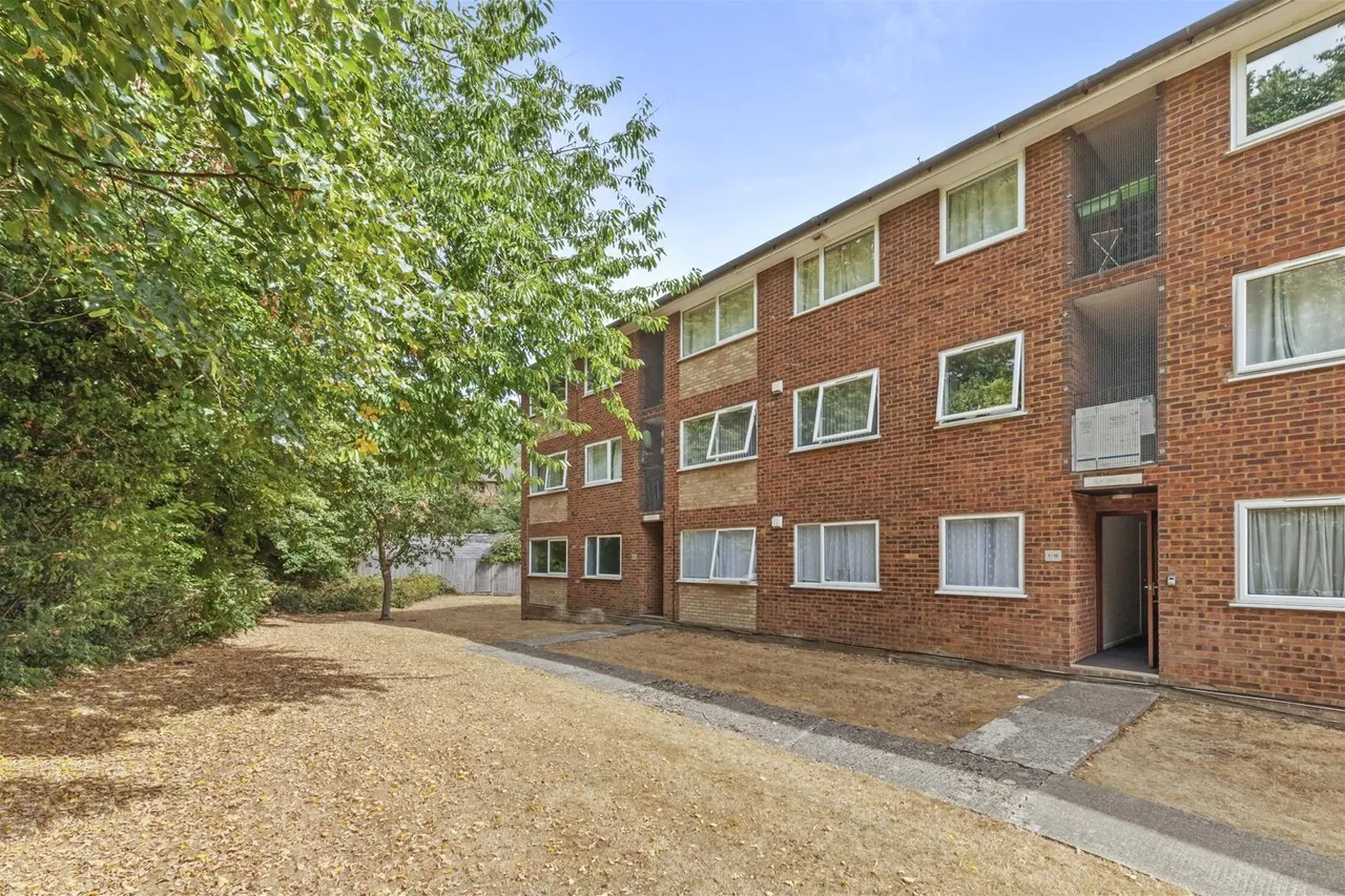Windsor Drive, High Wycombe, HP13, photo 12