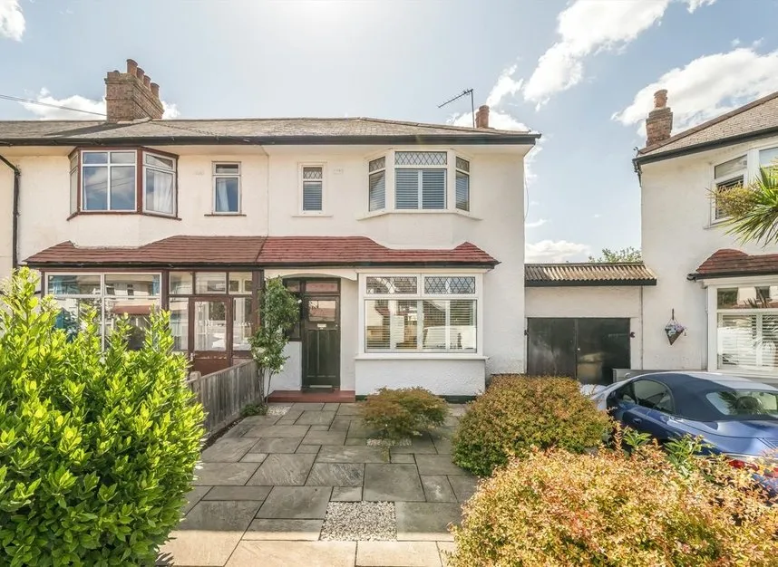 3 bed house for sale — Woodland Way, Tooting, CR4