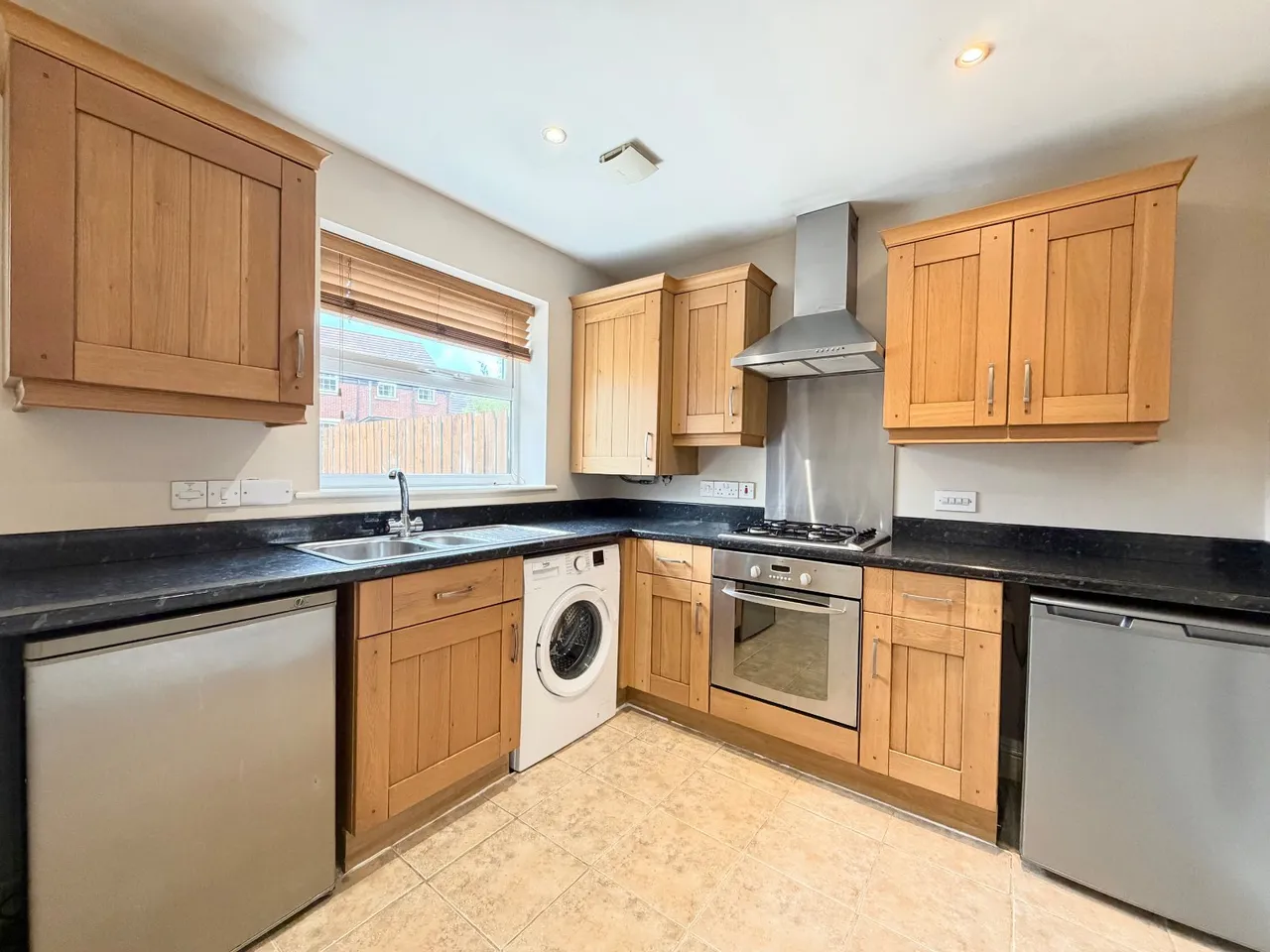 Windhill Rise, Woolley Grange, S75, photo 4