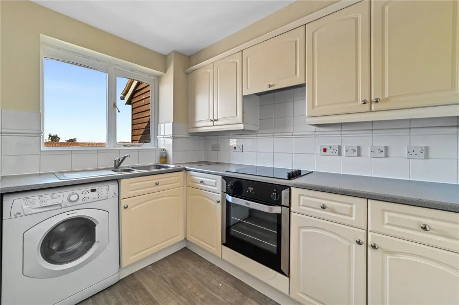 Flat Under Offer with 2 bedrooms in Saffron Walden, CB11, photo 3