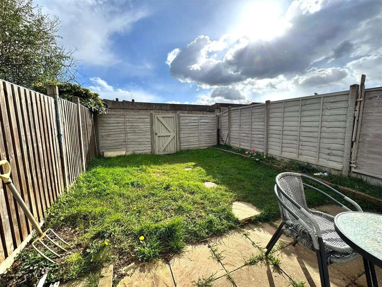Chester Close, Rochester ME2 2QX, photo 10