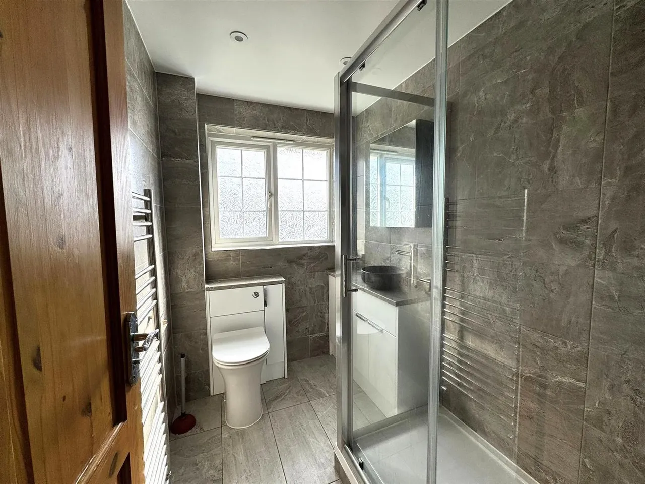 Chester Close, Rochester ME2 2QX, photo 9