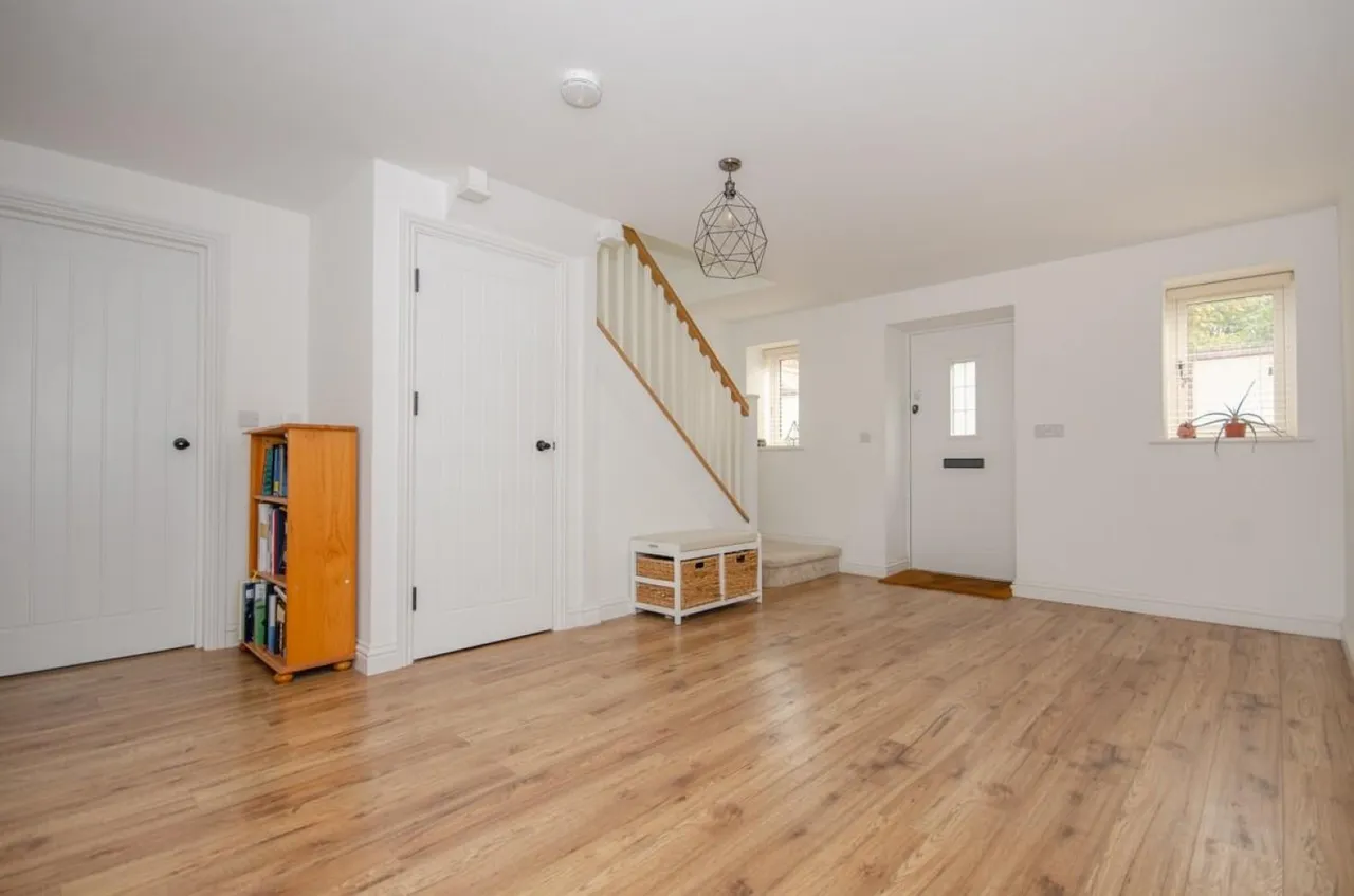 Filton Road, Hambrook, BS16, photo 3