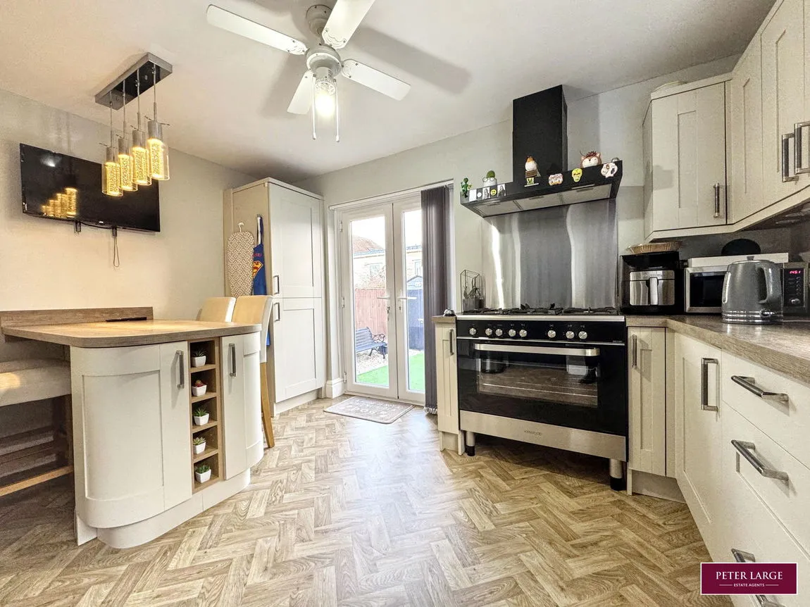 3 bed house for sale — Norton Avenue, Prestatyn, Denbighshire, LL19 7NL