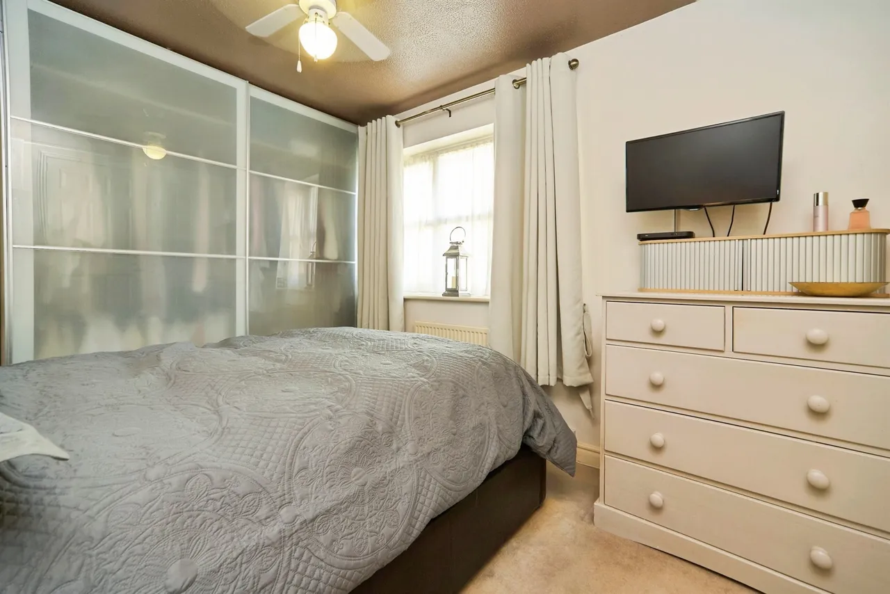 Coverley Rise, Yeadon, LS19, photo 11