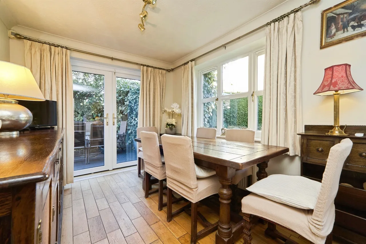 Coverley Rise, Yeadon, LS19, photo 3