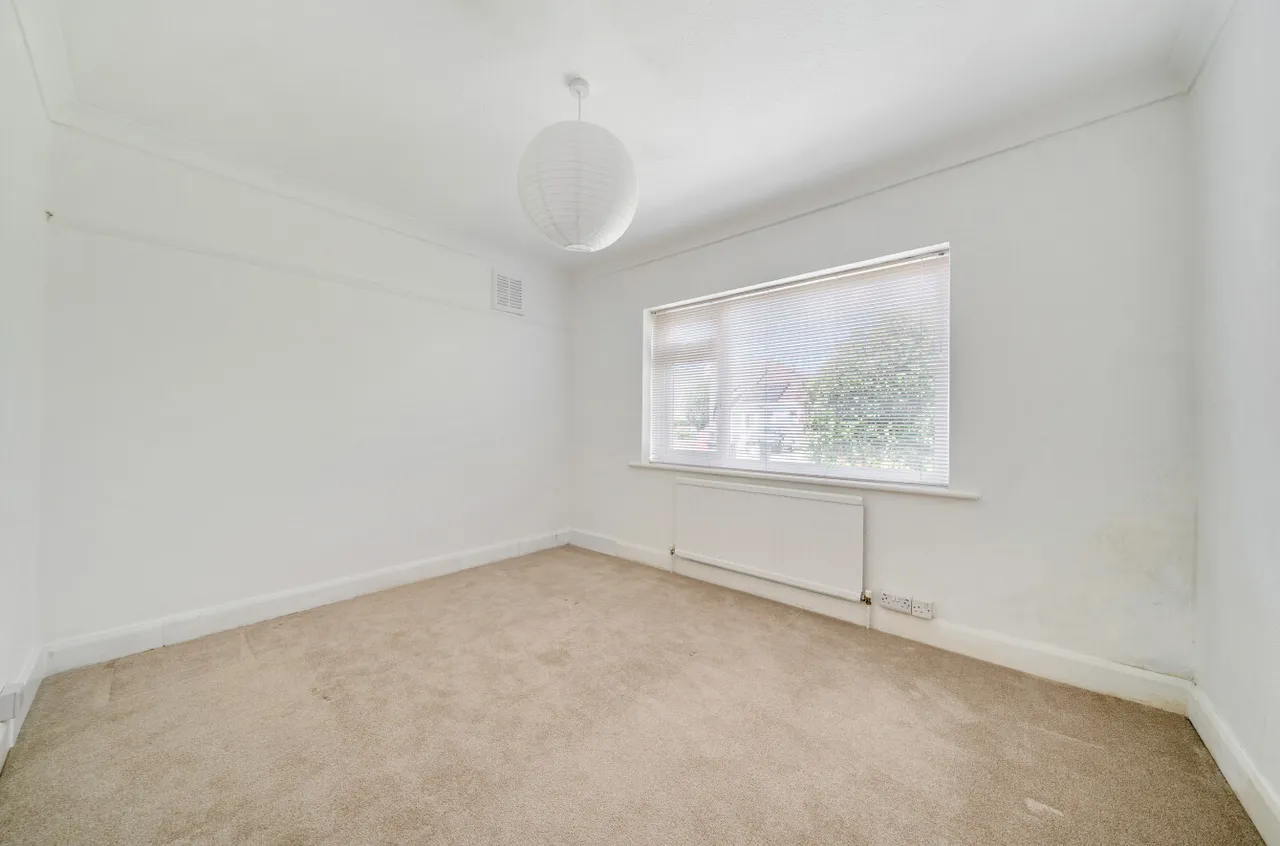 The Crescent, Lancing, BN15, photo 16