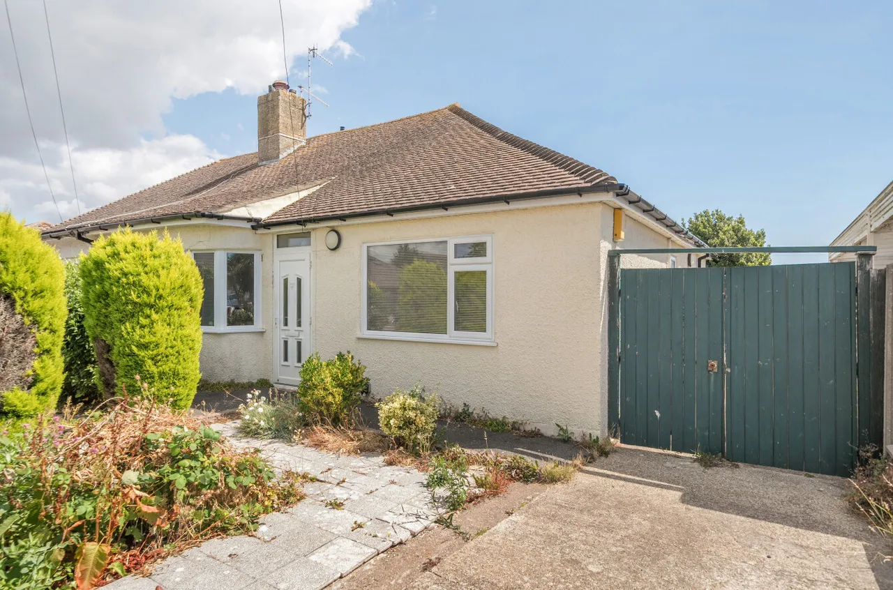 The Crescent, Lancing, BN15, photo 7
