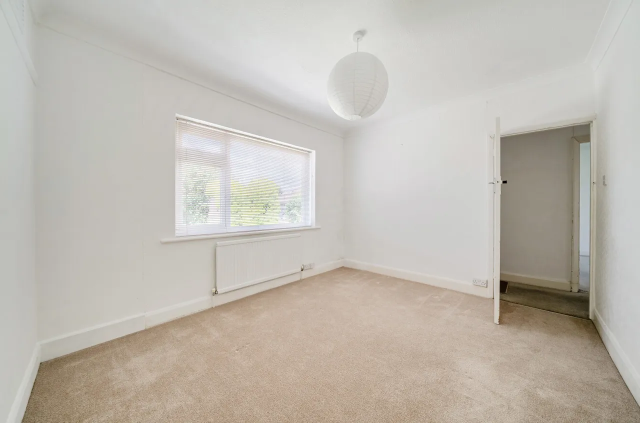 The Crescent, Lancing, BN15, photo 15