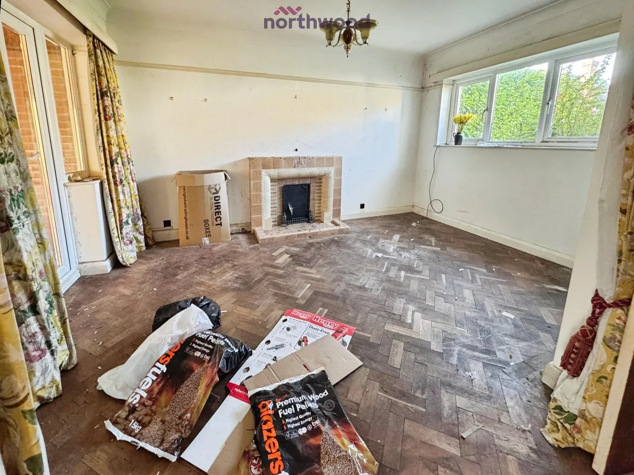 Acton Gate, Wrexham, LL11, photo 5