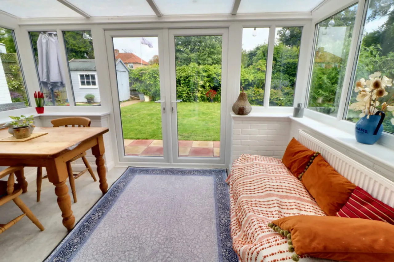 Highfield, Eye, photo 15