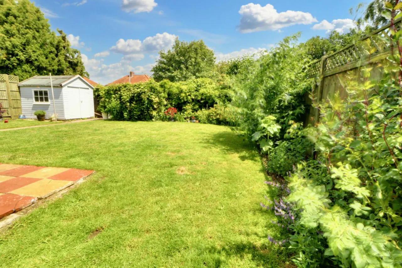 Highfield, Eye, photo 6
