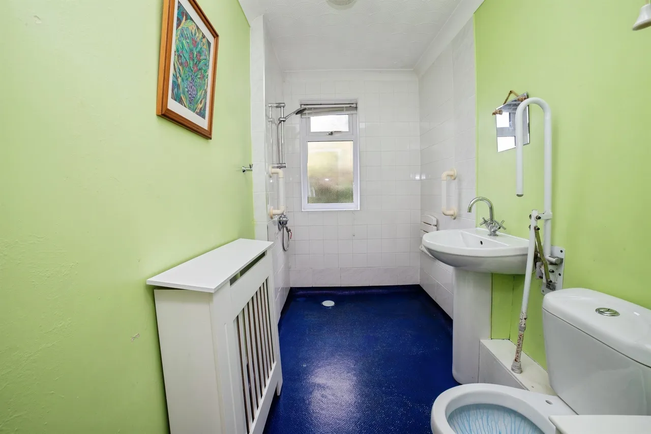 Delves Bank Road, Swanwick, DE55, photo 17