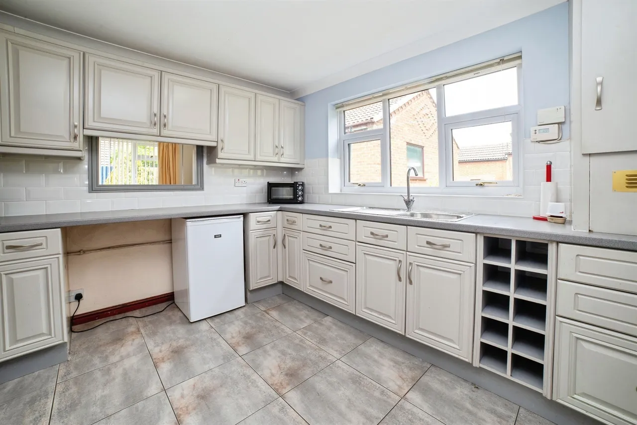 Delves Bank Road, Swanwick, DE55, photo 9