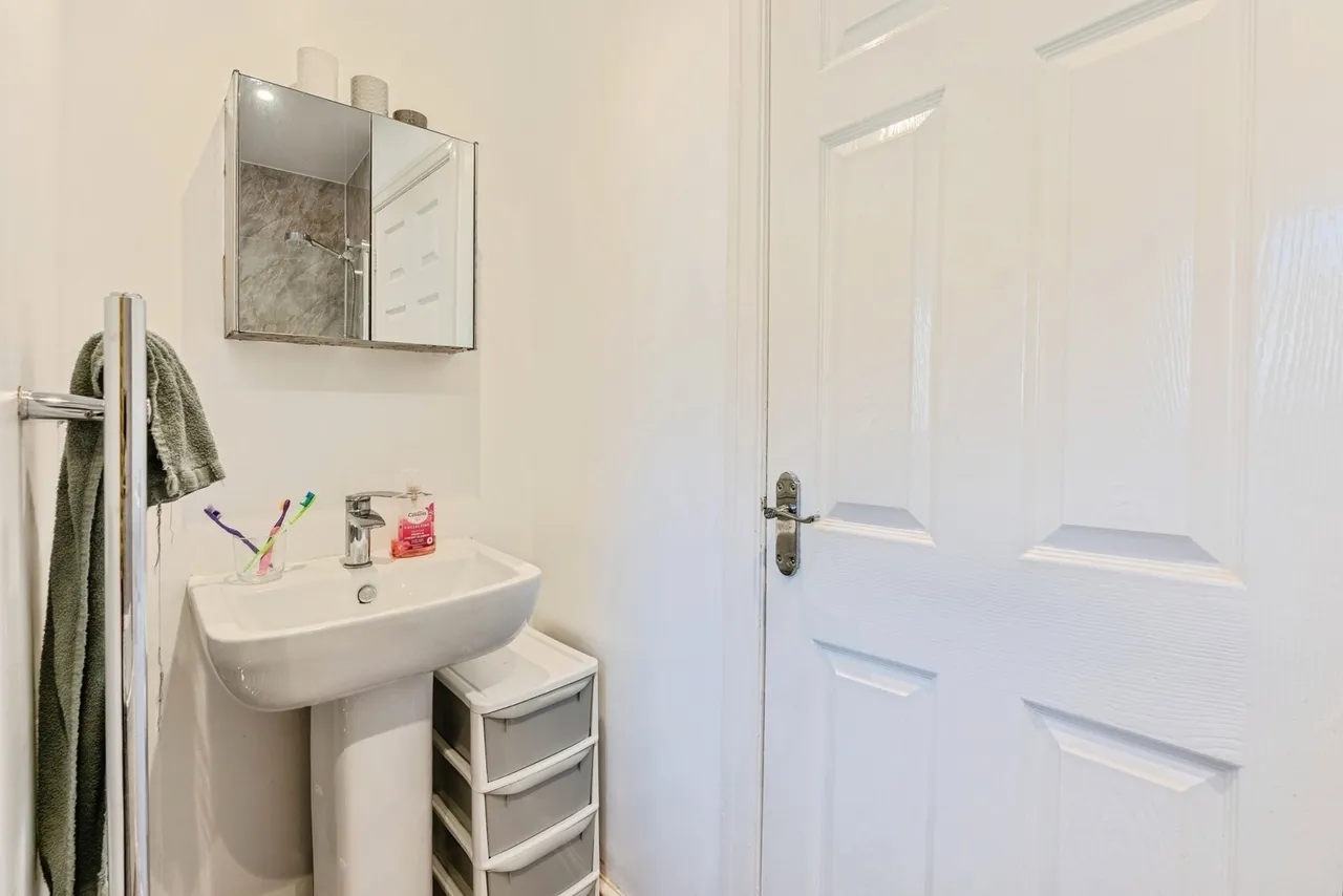 Barn Field Close, Colne, BB8, photo 18
