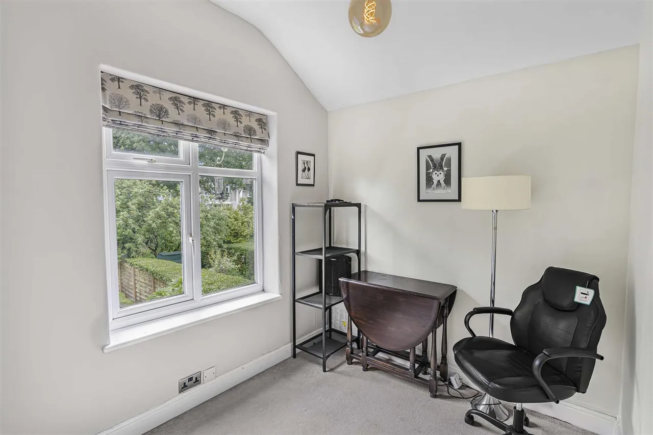 Moss Lane, Bramhall, SK7, photo 19