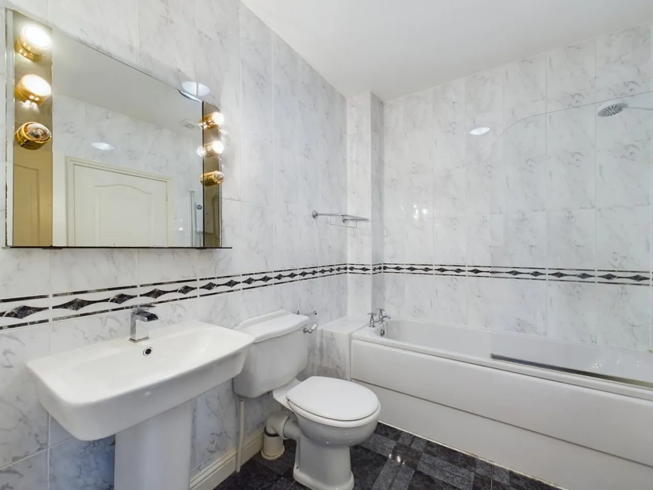 Shaw Way, Mountbatten, PL9, photo 12