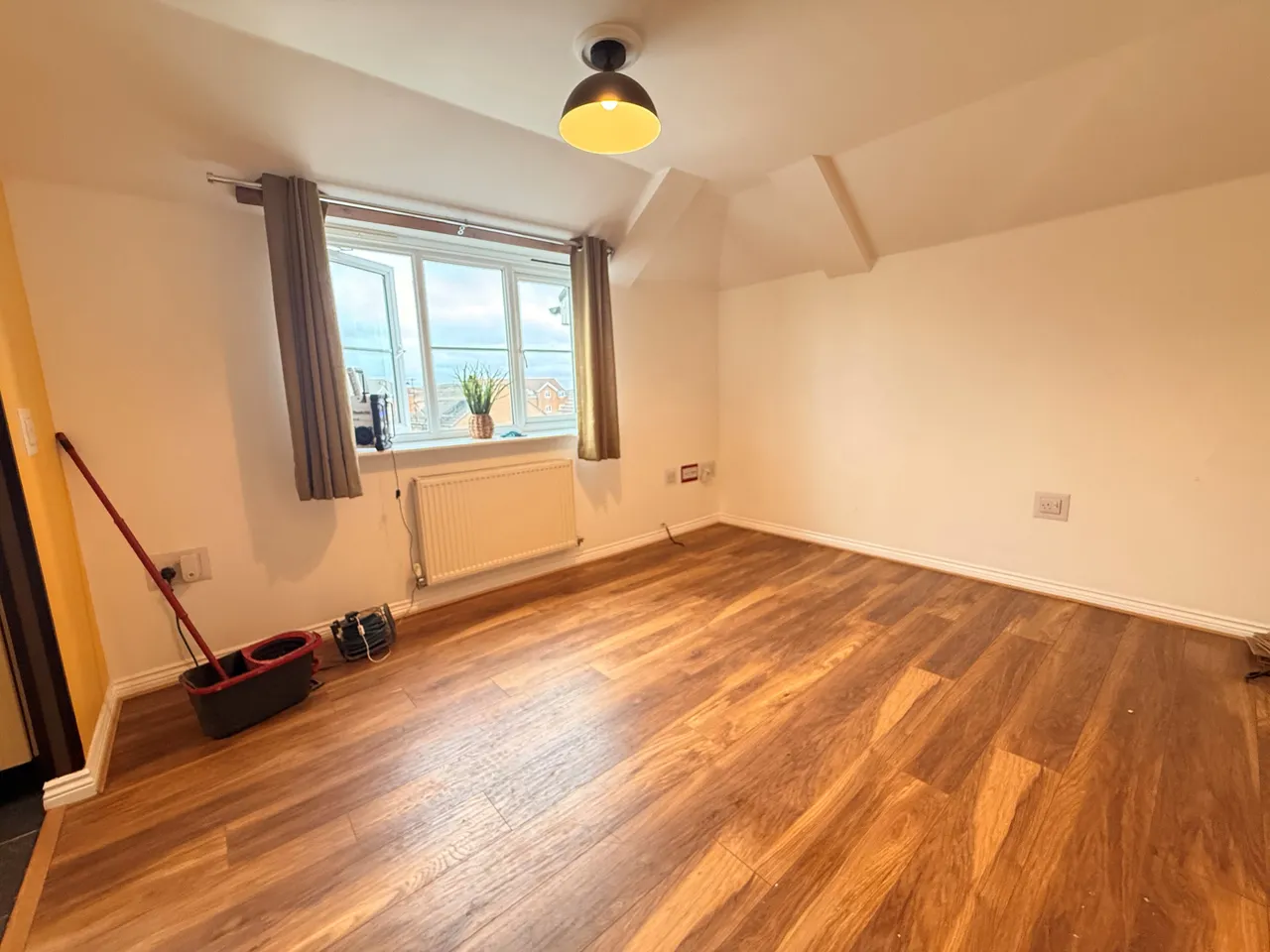 Huron Road, Broxbourne, EN10, photo 4