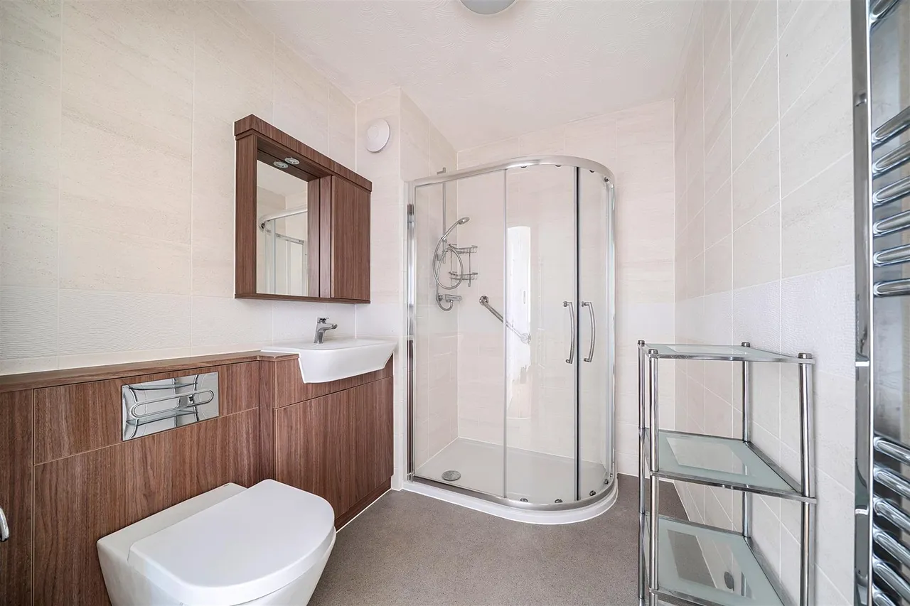 Laindon Road, Billericay, CM12, photo 11