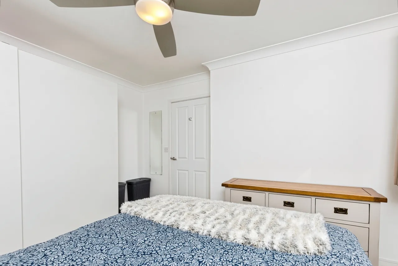 Delrogue Road, Crawley, RH11, photo 14