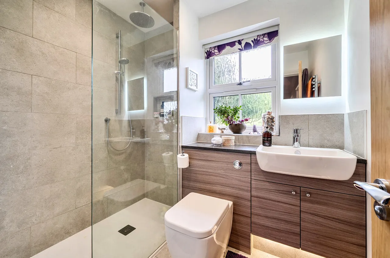 Little Hayes Lane, Itchen Abbas, SO21, photo 12