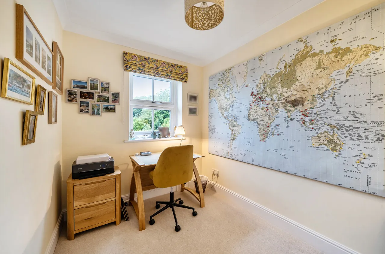 Little Hayes Lane, Itchen Abbas, SO21, photo 11