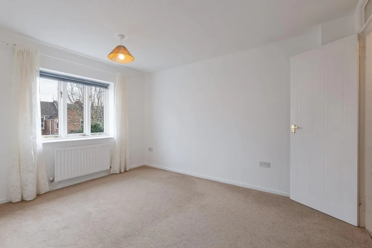 Davidson Avenue, Leamington Spa, photo 8