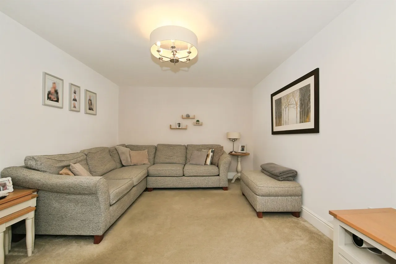 Leon Drive, Peterborough, photo 8