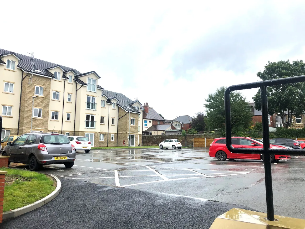 Fitzalan Road, S13, photo 3