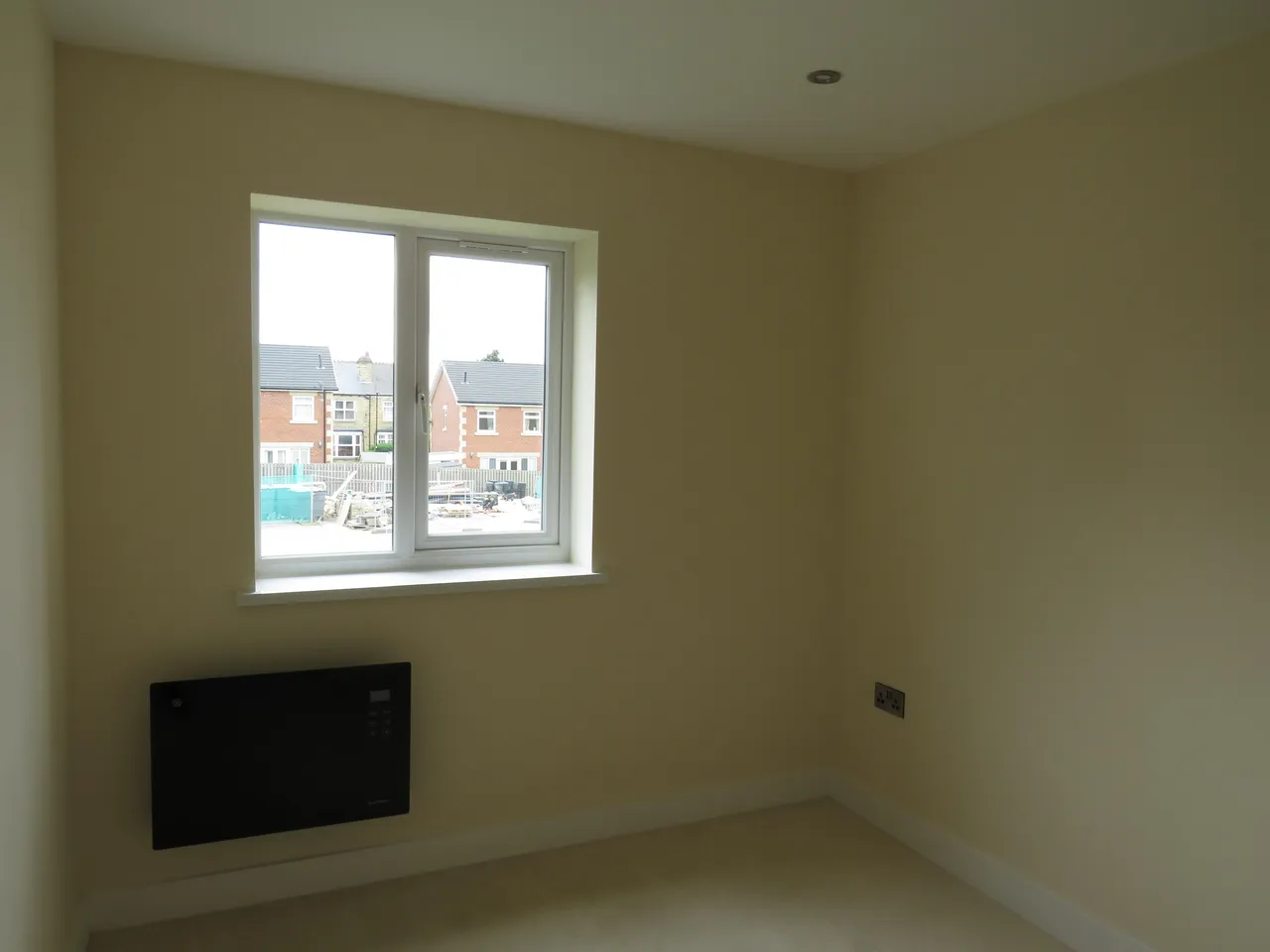 Fitzalan Road, S13, photo 9