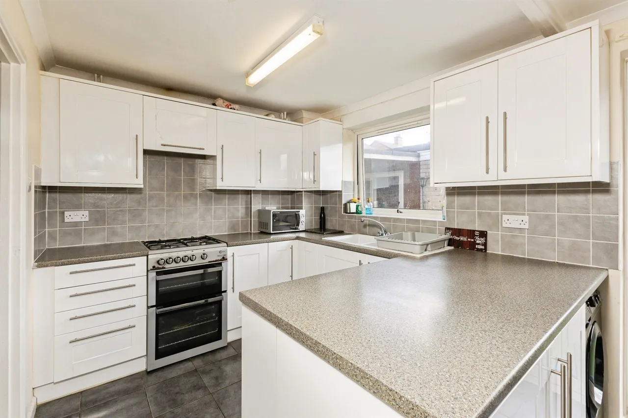Springdale, Earley, Reading, photo 4