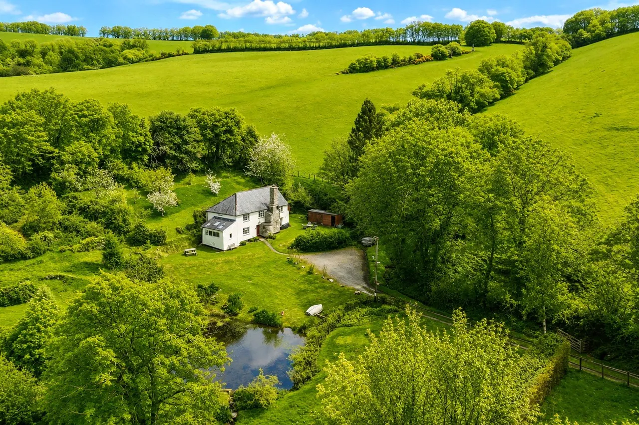 Exton, Dulverton, TA22, photo 13