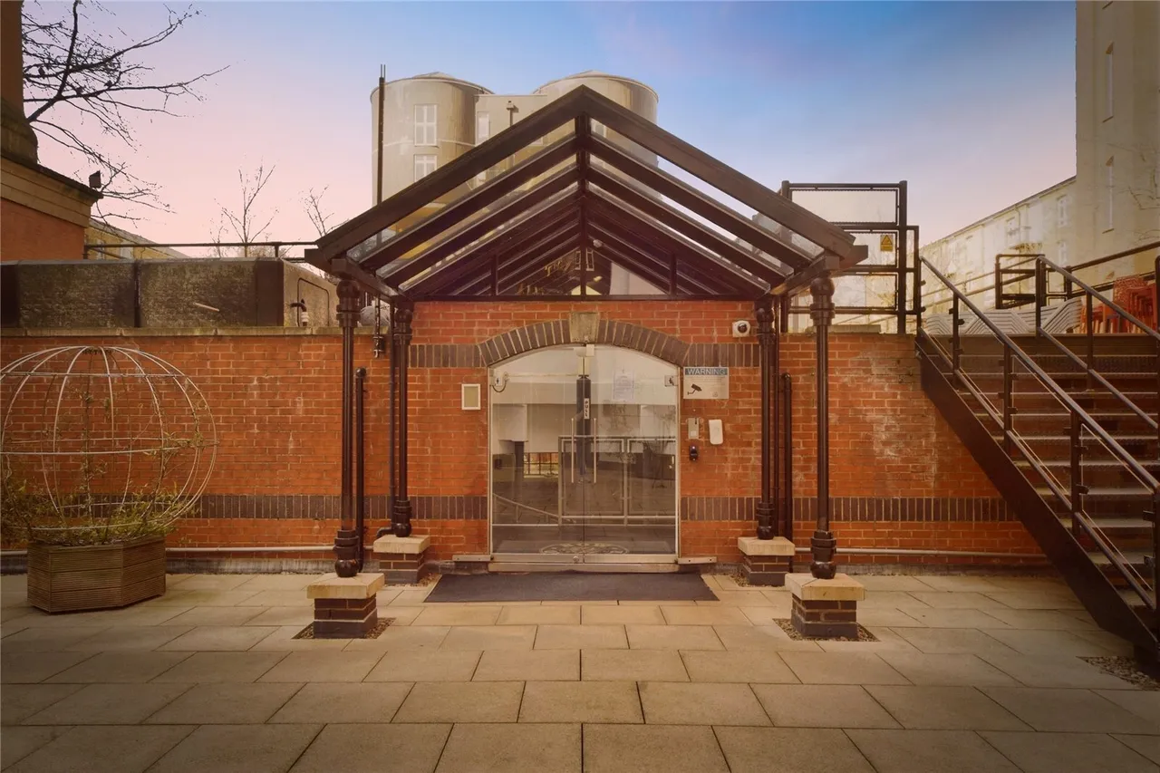 Fairfield Road, London, E3, photo 18