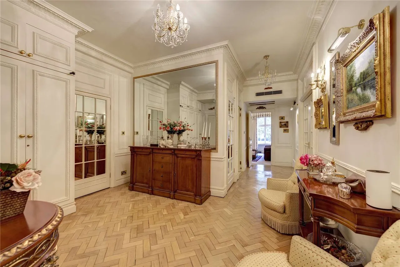 Mansfield Street, London, W1G 9NF, photo 8