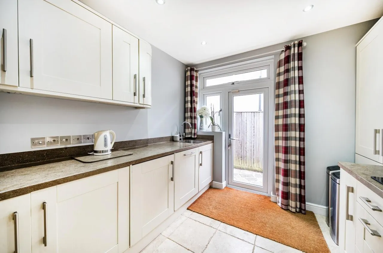 Lambert Road, Banstead, SM7, photo 8