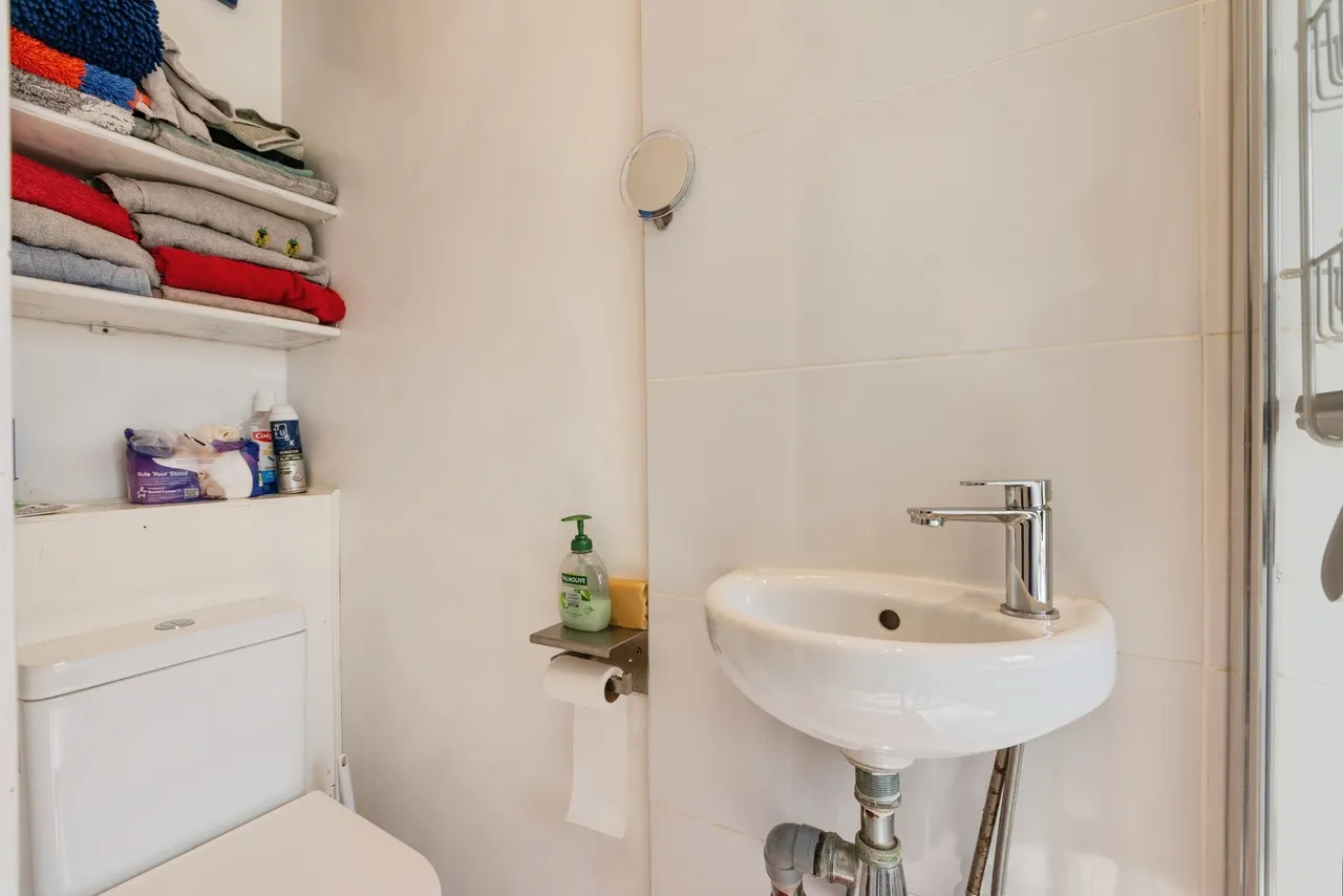 Bellevue Road, London, N11, photo 15