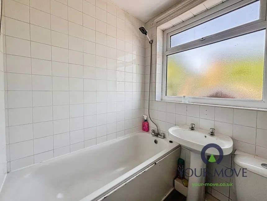 Vernon Street, Barnsley, S71, photo 9