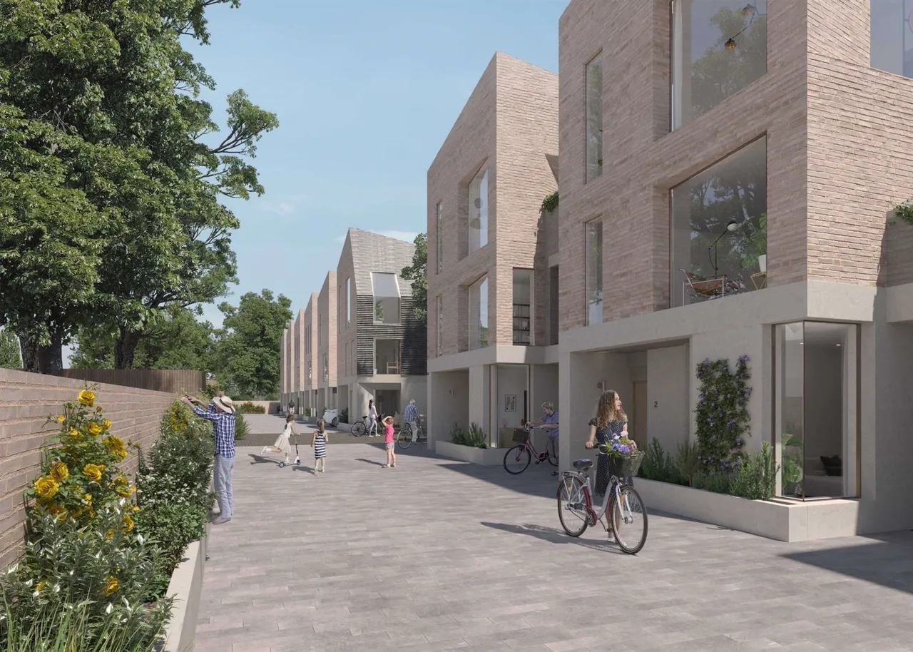 Powys Mews, Palmers Green, N13, photo 17