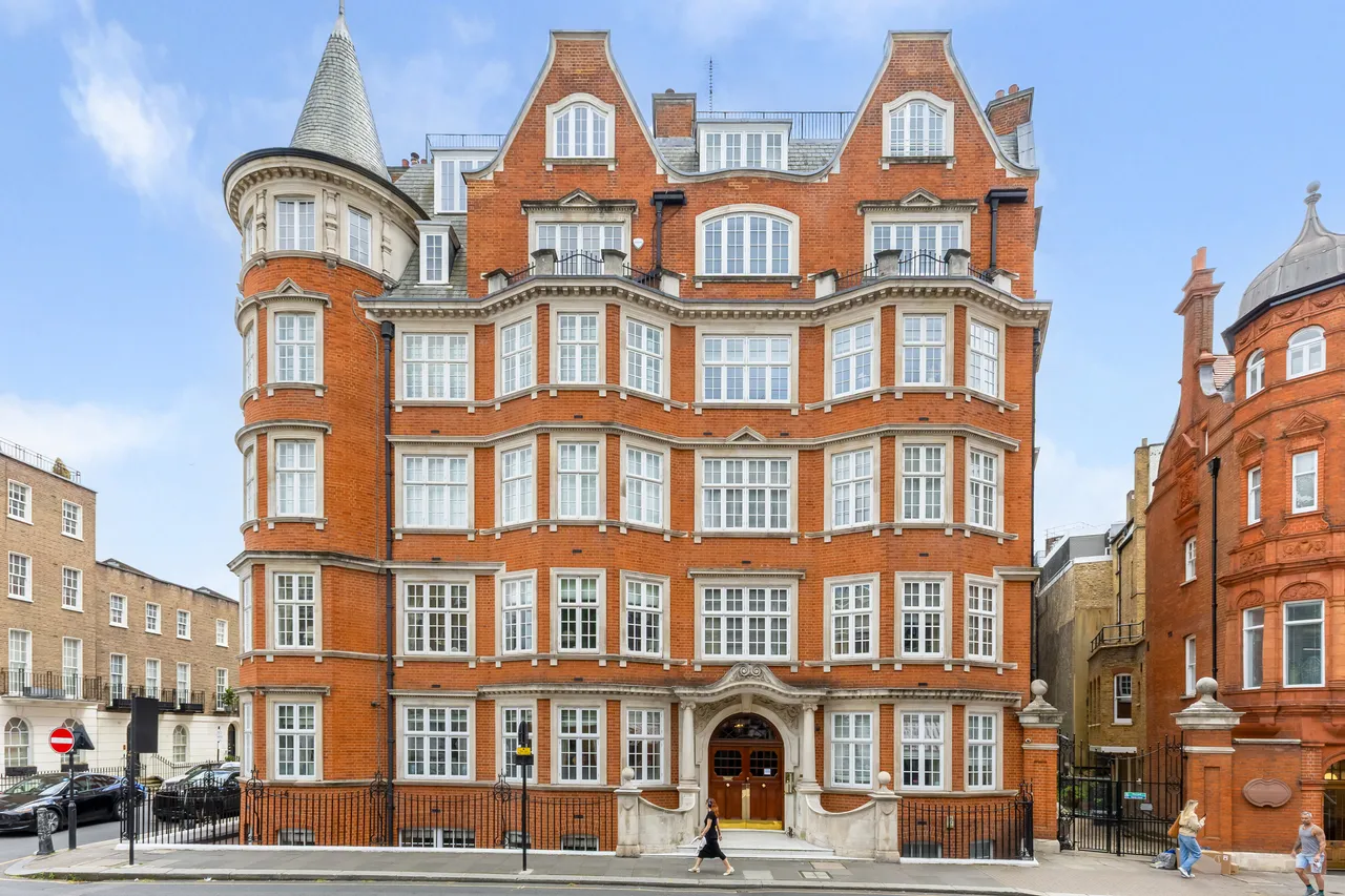 1 bed flat for sale — Cliveden Place, London, SW1W