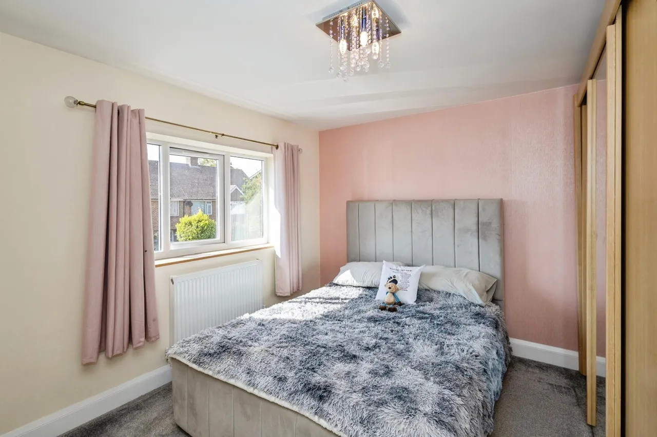Restawyle Avenue, Hayling Island, PO11, photo 15