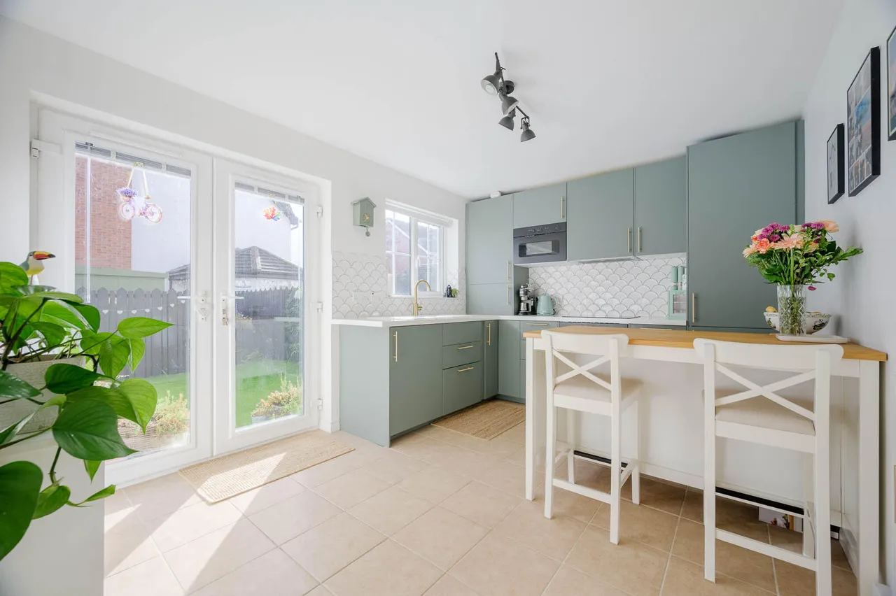 Summerfield, conlig, BT23, photo 9