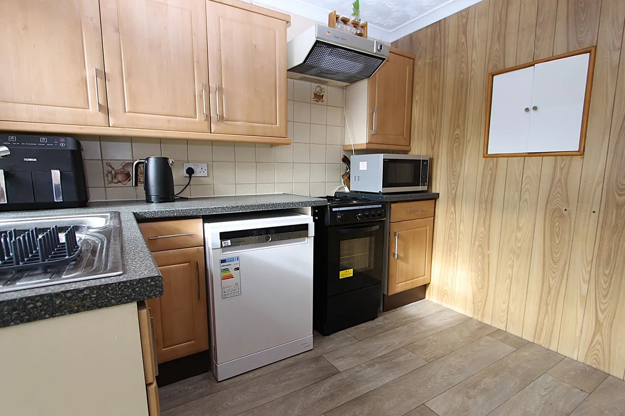 Holmcroft Road, Kidderminster, photo 5