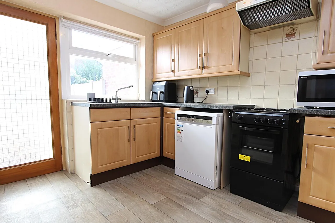 Holmcroft Road, Kidderminster, photo 6