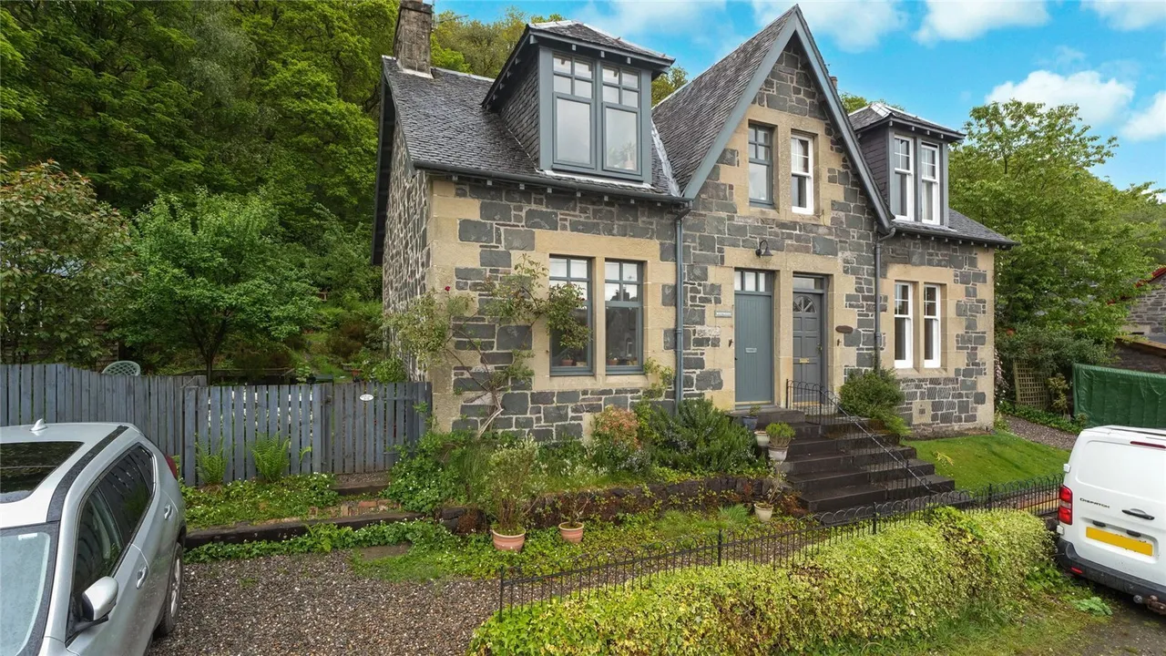 Westwood, Lochard Road, Aberfoyle, Stirling, Stirlingshire, FK8, photo 25