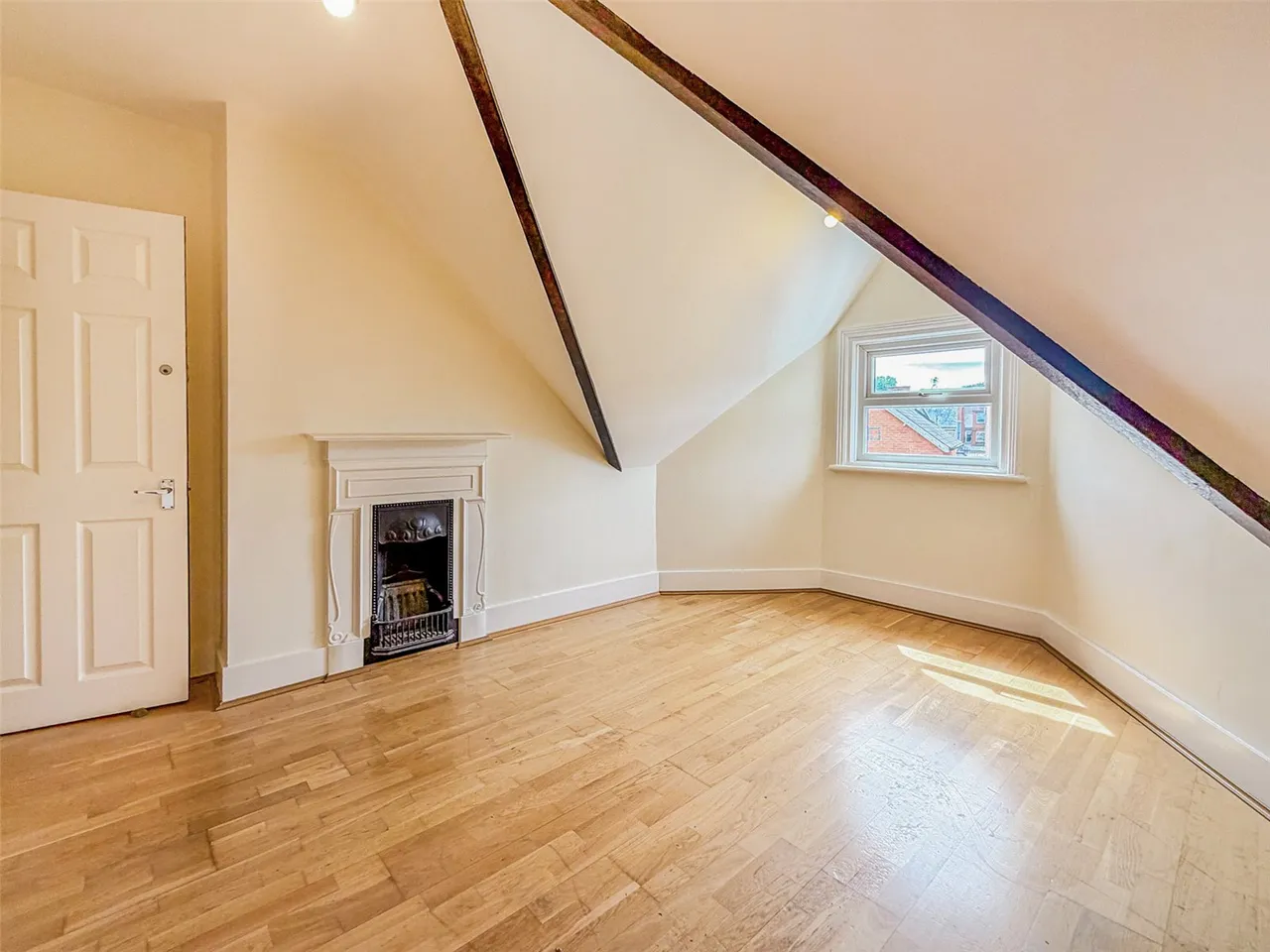 Gordon Road, Aldershot, Hampshire, GU11 1NG, photo 4